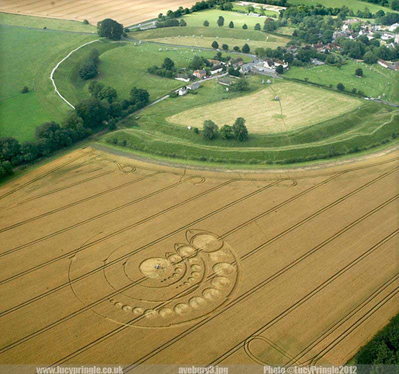 avebury3.jpg